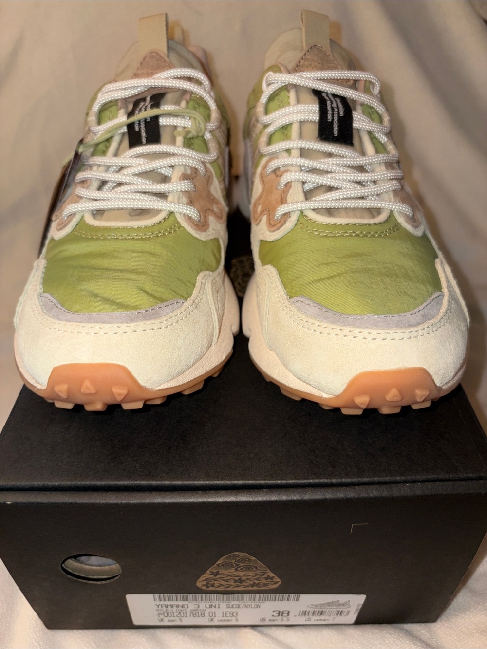 NWT Flower Mountain Yamano 3 Sneaker in Milk-Light Green - Picture 7 of 15